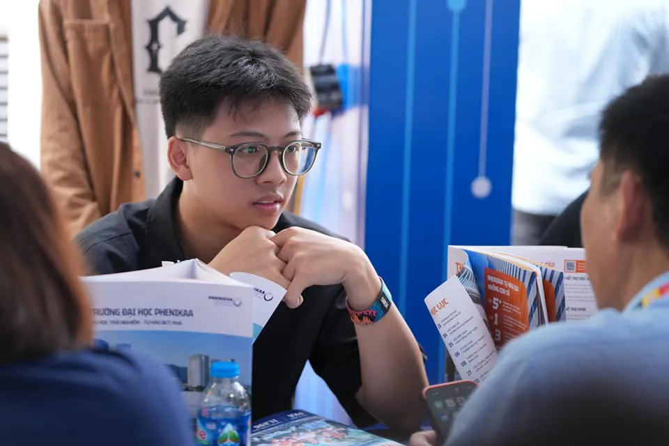 Đăng ký xét tuyển đại học: đừng để xảy ra chuyện đáng tiếc