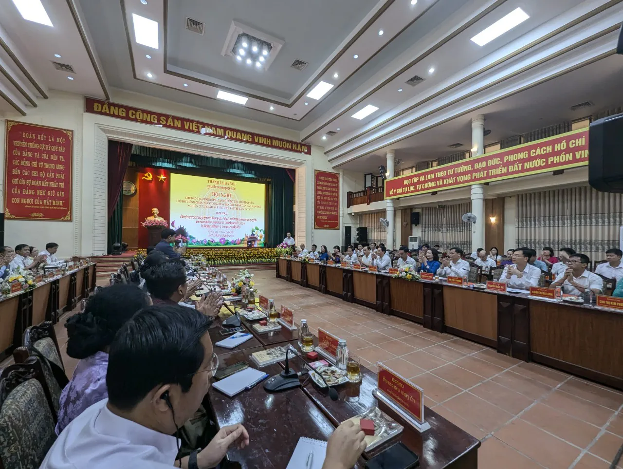 Thị xã Sơn Tây chia sẻ kinh nghiệm xây dựng chính quyền