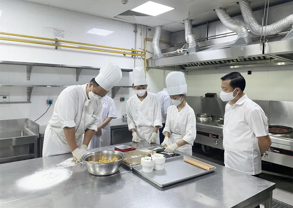 Tăng cường thanh, kiểm tra an toàn thực phẩm dịp Tết Trung thu 2024