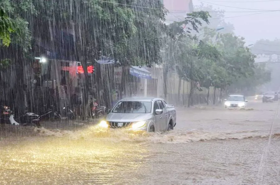 Lào Cai: tập trung ứng phó nguy cơ mưa lũ, sạt lở, lũ ống, lũ quét