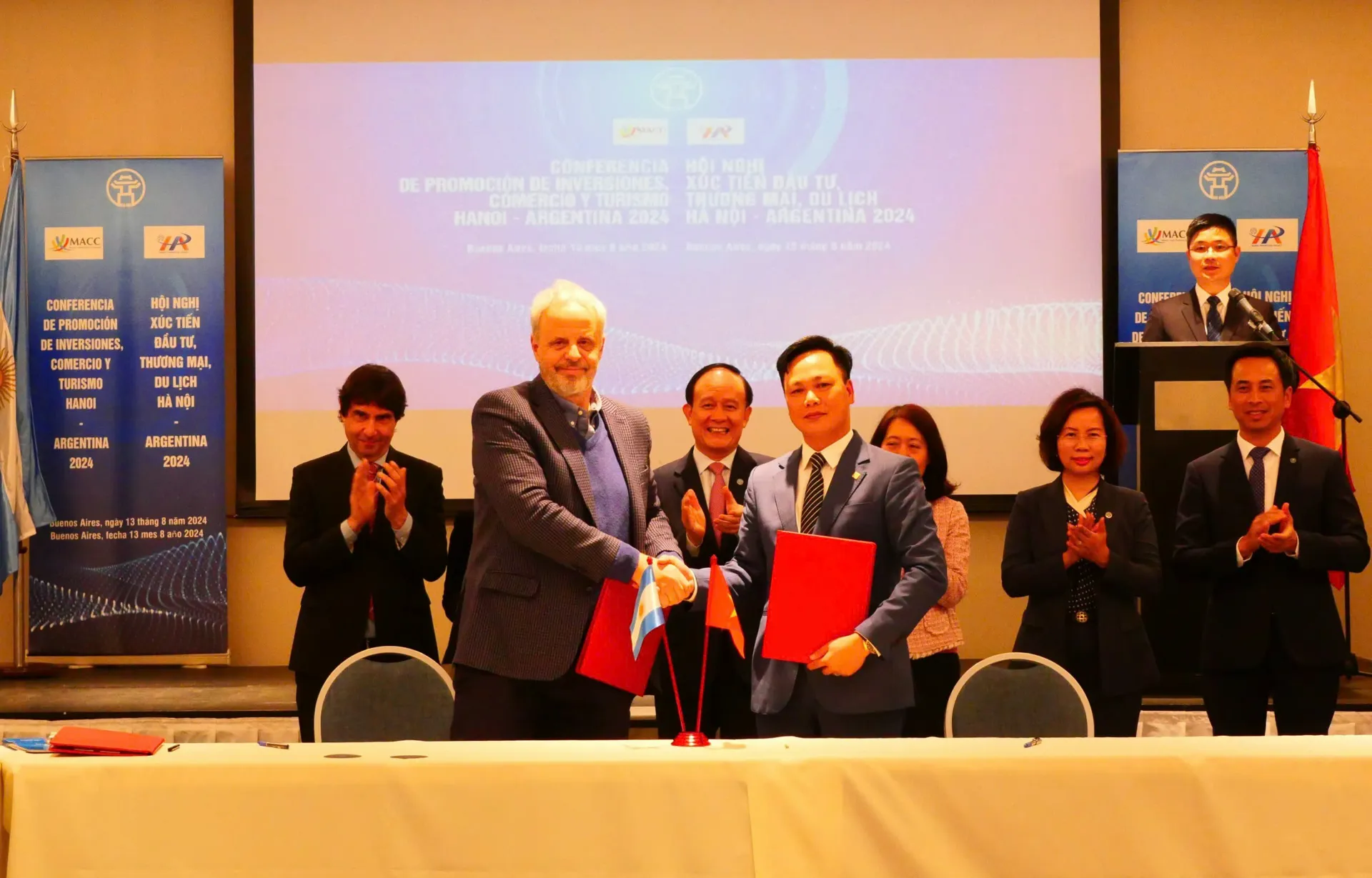 Chủ tịch HĐND TP khai mạc Hội nghị “Xúc tiến đầu tư, thương mại du lịch Hà Nội-Argentina 2024”