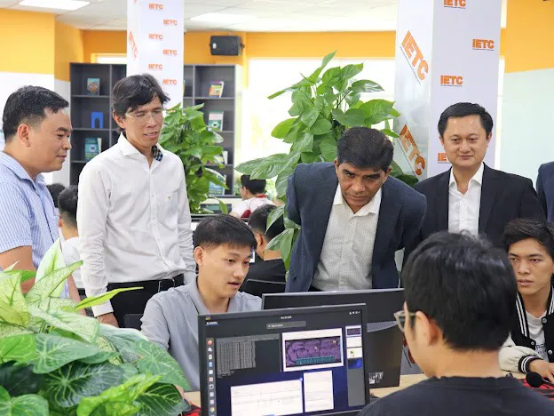 TP Hồ Chí Minh tăng trưởng GRDP năm sau cao hơn năm trước