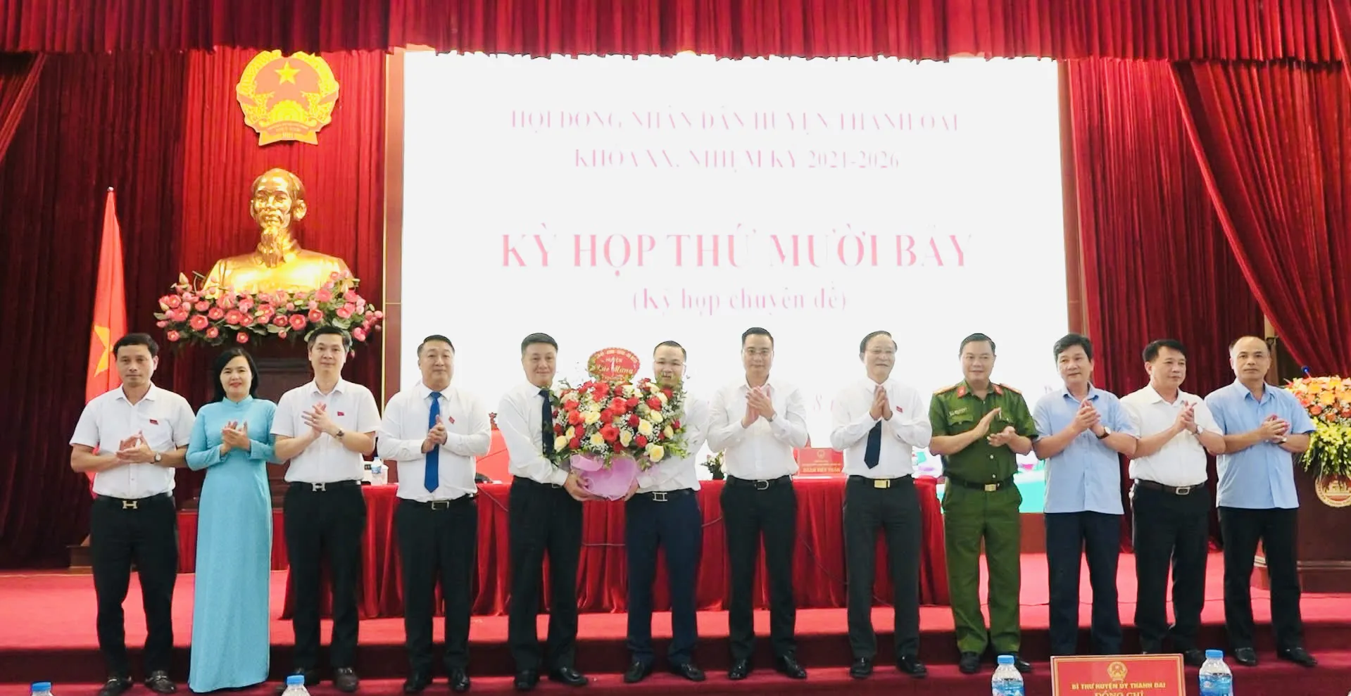 Ông Vũ Quỳnh được bầu làm Phó Chủ tịch UBND huyện Thanh Oai