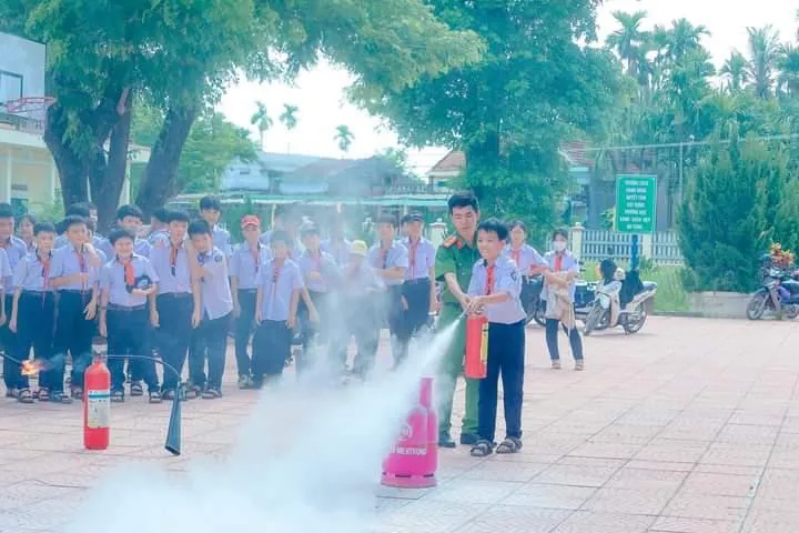 Quảng Ngãi cần “vá” lỗ hổng phòng cháy, chữa cháy ở trường nội trú