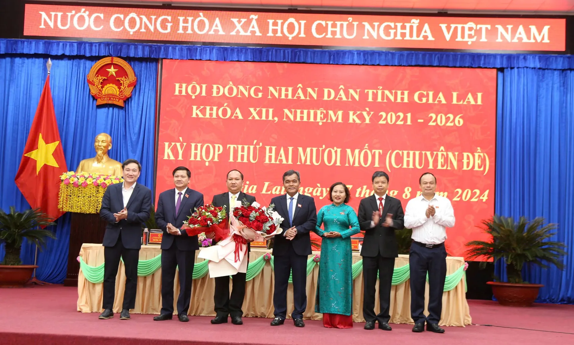 Đồng chí Rah Lan Chung được bầu giữ chức Chủ tịch UBND tỉnh Gia Lai