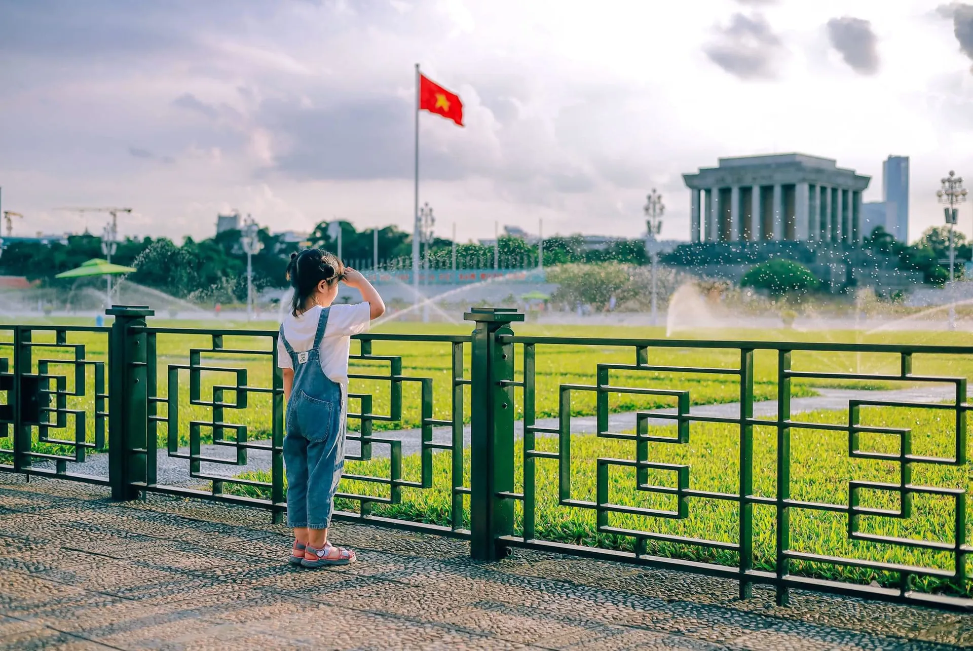 Dự báo thời tiết Hà Nội ngày 31/8/2024: có mây, có lúc có mưa rào, dông