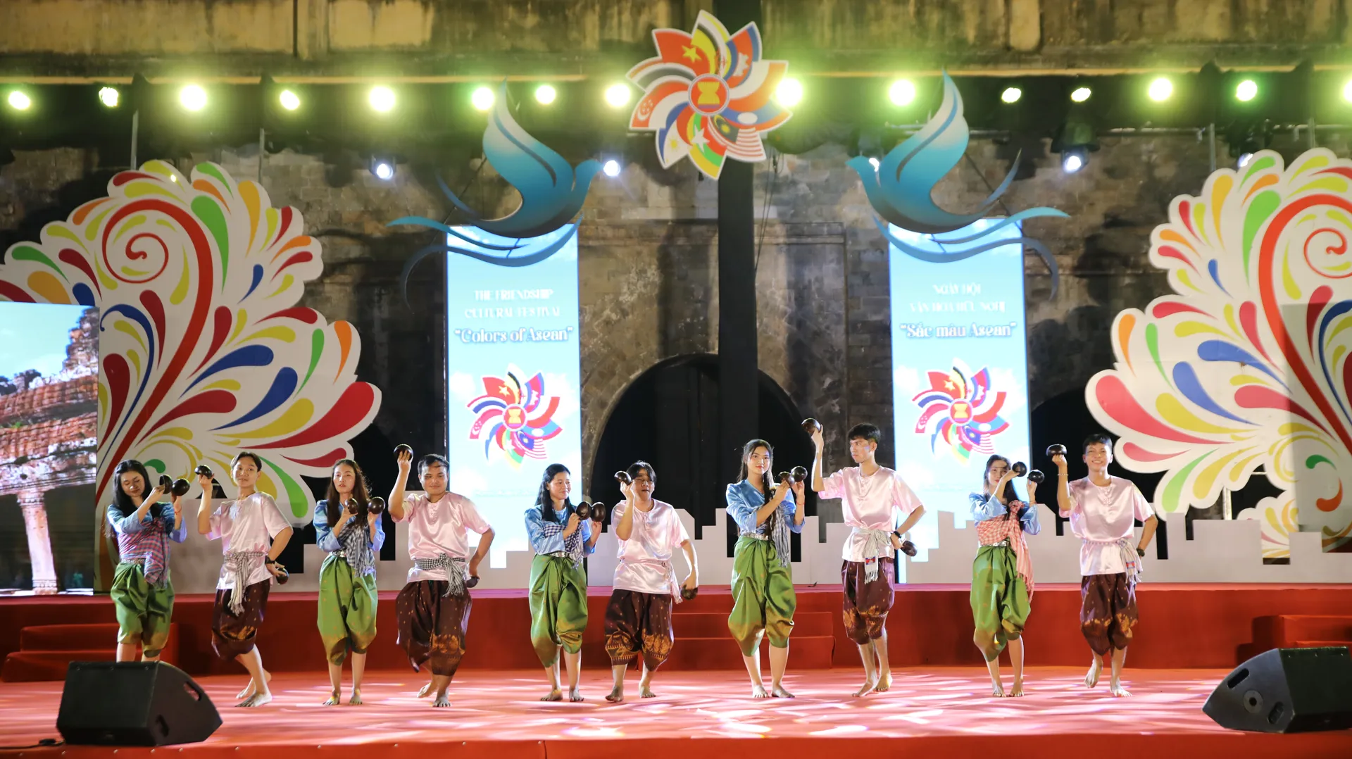 Trải nghiệm “Sắc màu ASEAN” tại Hà Nội