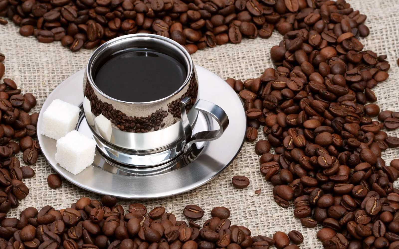 Giá cà phê hôm nay 1/9: sốc khi Robusta tăng gần nghìn USD trong tháng 8/2024