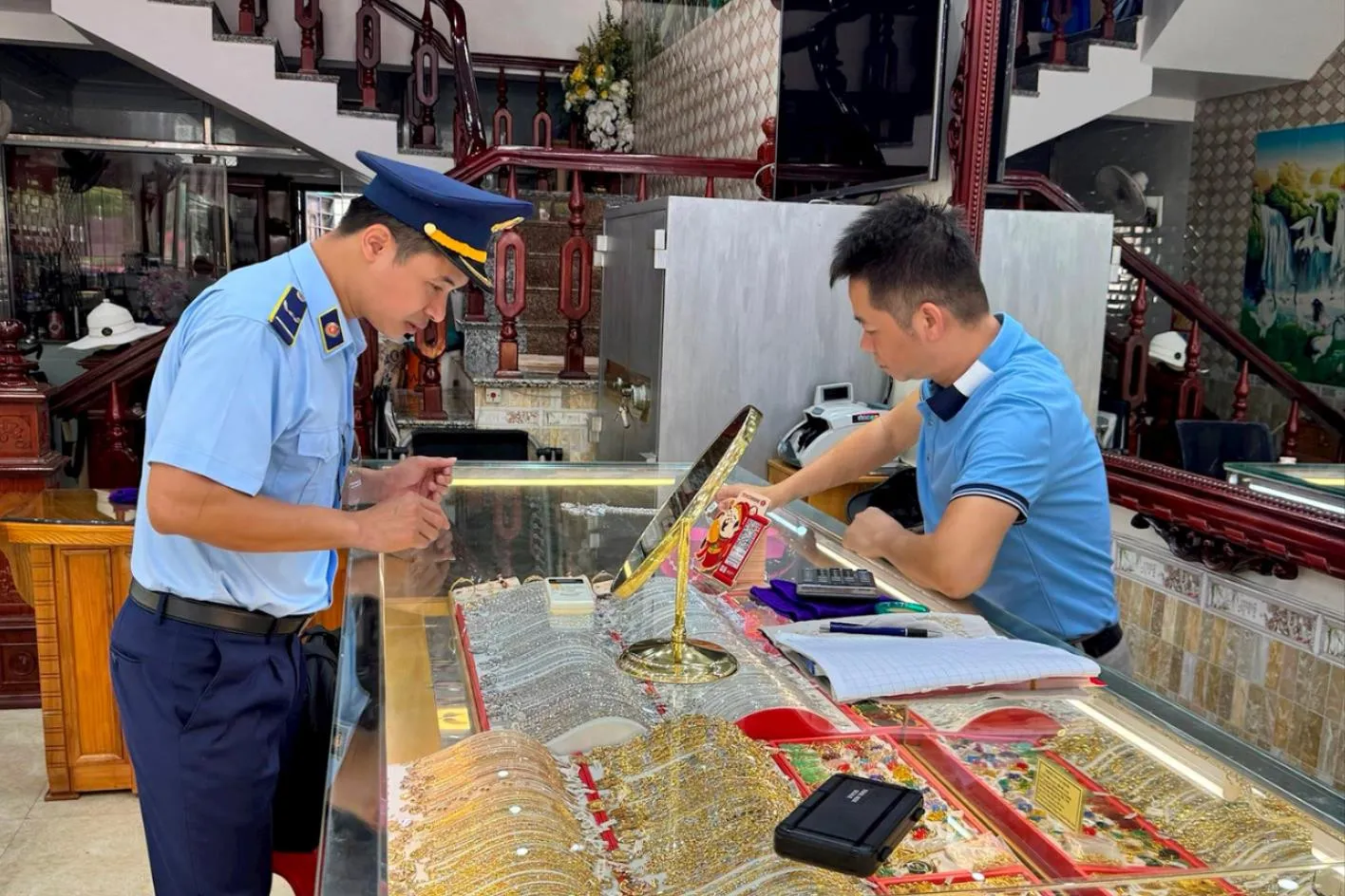 Nổi cộm gian lận trong thương mại điện tử