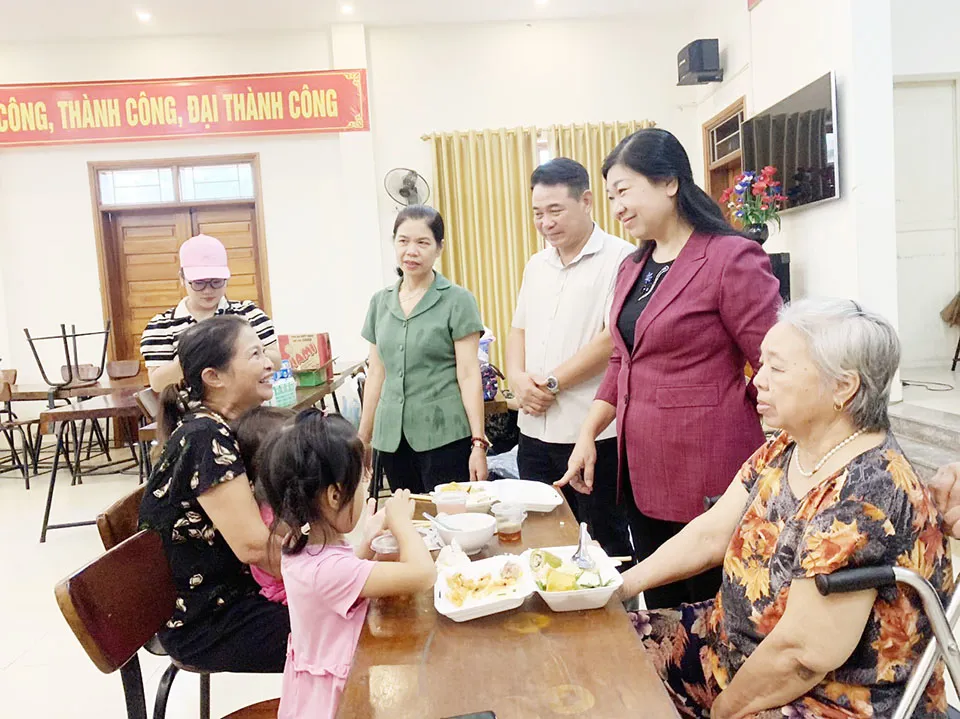 Bảo đảm điều kiện sống tốt nhất cho Nhân dân di dời khỏi vùng ngập lụt