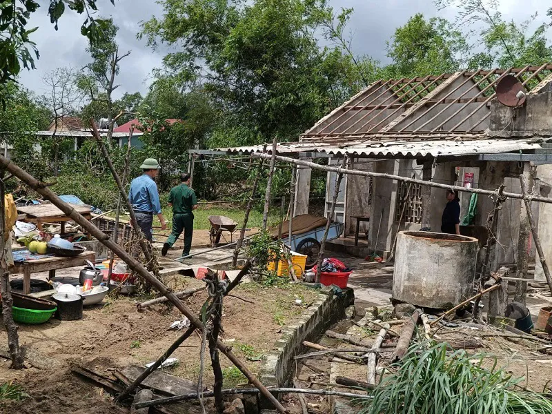 Hà Tĩnh: lốc xoáy gây thiệt hại nặng tại vùng ven biển