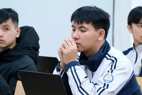 Thủ khoa, á khoa thi đánh giá tư duy đợt 2 tiếp tục đến từ Trường chuyên Bắc Ninh