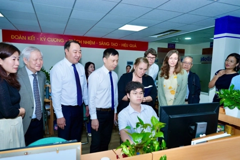 ActionAid Sweden strengthens five-year partnership with Kinh te & Do thi Newspaper
