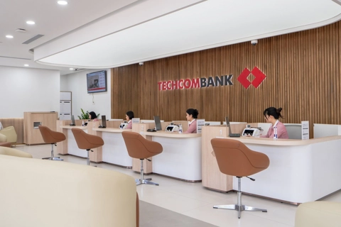 Khách hàng có thể giao dịch dễ dàng cùng Techcombank tại hệ thống WinMart