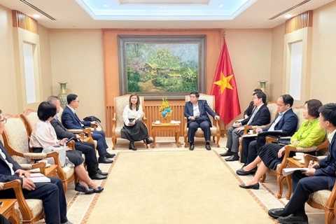 Vietnam strengthens semiconductor ties with SEMI SEA