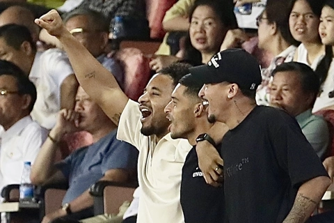 Xuân Son nhảy múa khi Nam Định thắng đậm Hà Nội FC