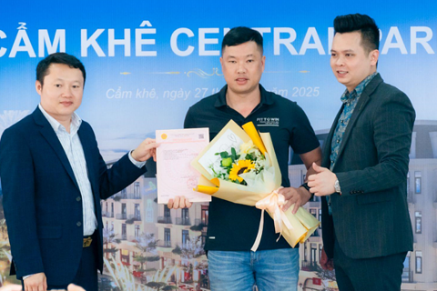 Cư dân Cẩm Khê Central Park nhận giấy chứng nhận quyền sở hữu đất
