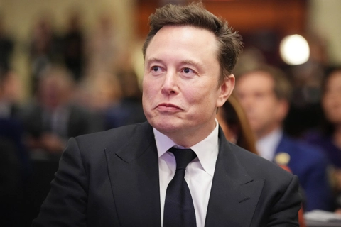 Tỷ phú Elon Musk: Tổng thống Zelensky nên từ chức

