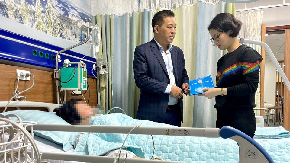 Hà Nội hỗ trợ gia đình các nạn nhân vụ cháy nhà trên phố Hàng Lược