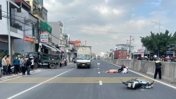 Tai nạn giao thông mới nhất 17/1/2024:Va chạm ô tô, nam sinh lớp 10 tử vong