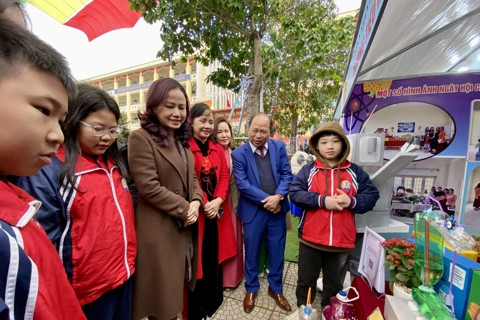 Vietnam’s manufacturing sector sees rising employment for first time in 4 months