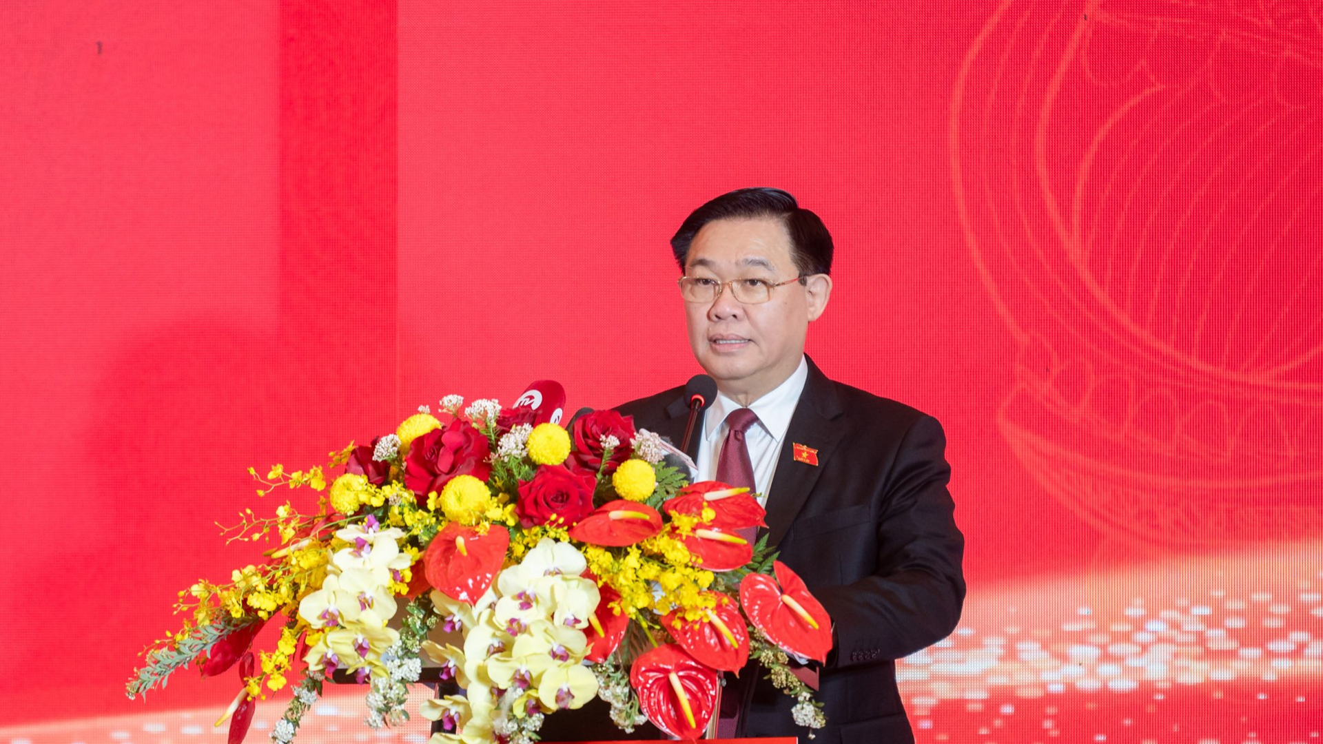 Chủ tịch Quốc hội Vương Đình Huệ: HĐND ngày càng đổi mới, hiệu quả, sát thực