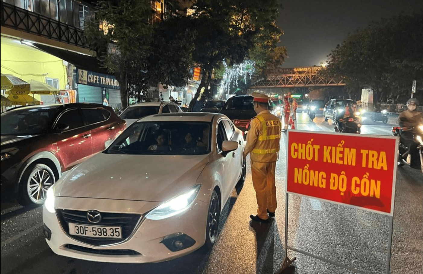 Từ nay đến hết lễ 30/4-1/5, Hà Nội tăng cường kiểm tra vi phạm giao thông