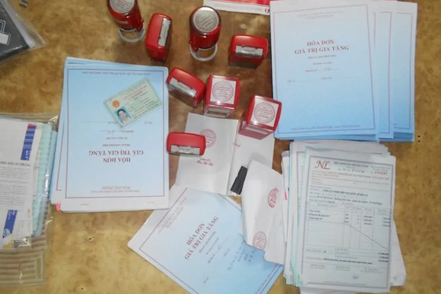 Sử dụng hoá đơn bất hợp pháp bị xử lý thế nào?