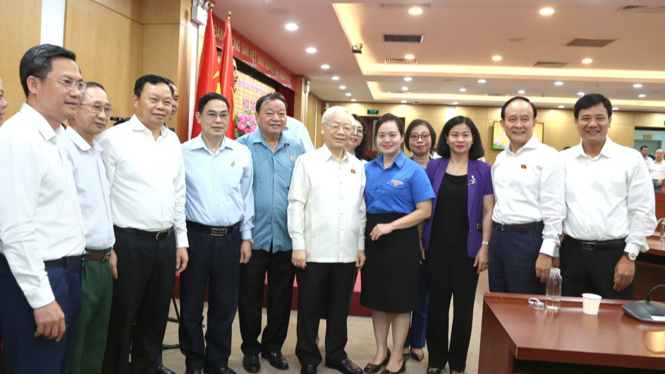 Cử tri Hà Nội và ấn tượng về người đứng đầu Đảng giản dị, gần dân