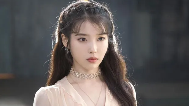 Từ em gái quốc dân, IU thành thế lực bành trướng ở showbiz Hàn Quốc