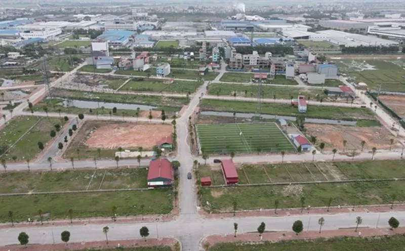 Kiếm tiền tỷ từ đầu tư đất nền ven khu công nghiệp