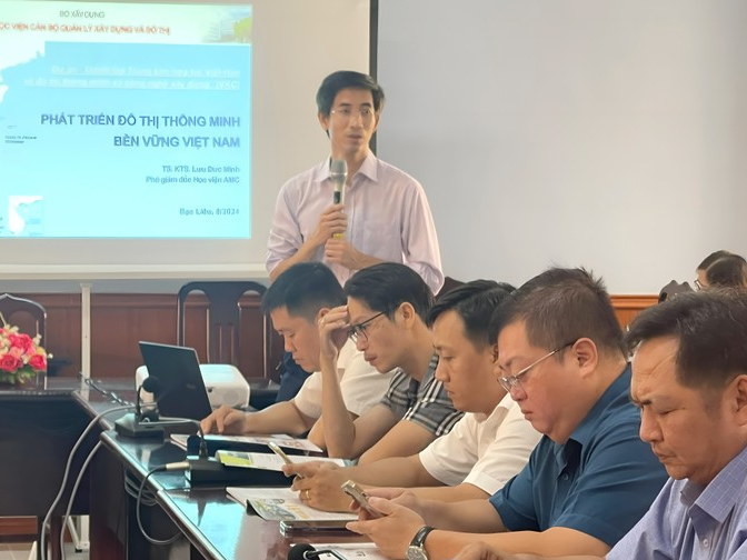 Bạc Liêu: bồi dưỡng phát triển đô thị thông minh bền vững cho cán bộ