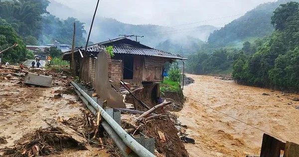 Thủ tướng yêu cầu ứng phó mưa lũ, sạt lở tại 25 địa phương