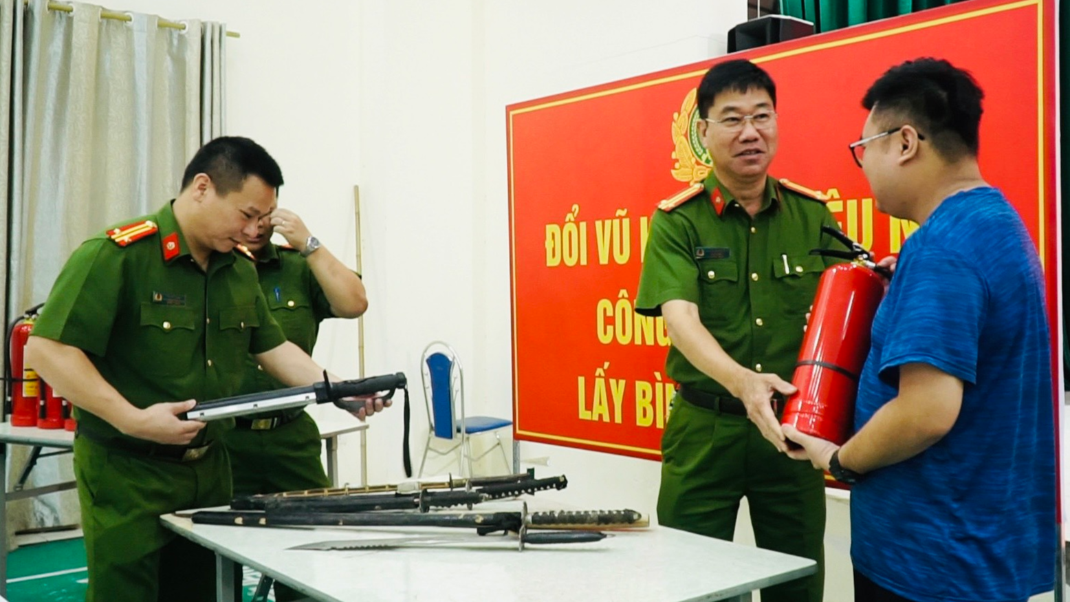 Cao điểm thi đua tuyên truyền Luật Quản lý, sử dụng vũ khí, vật liệu nổ