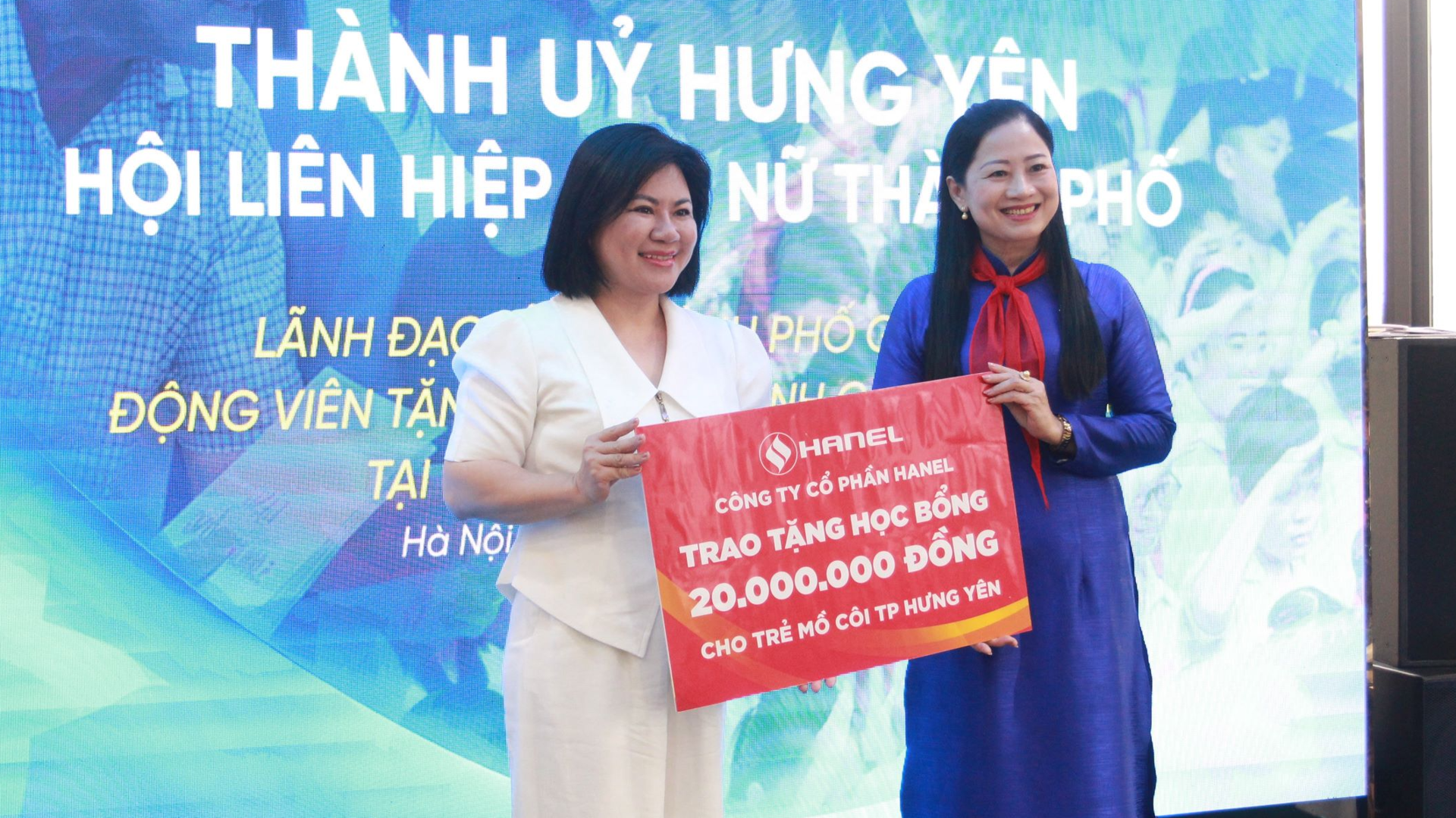 Hanel động viên học sinh hoàn cảnh khó khăn học giỏi TP Hưng Yên