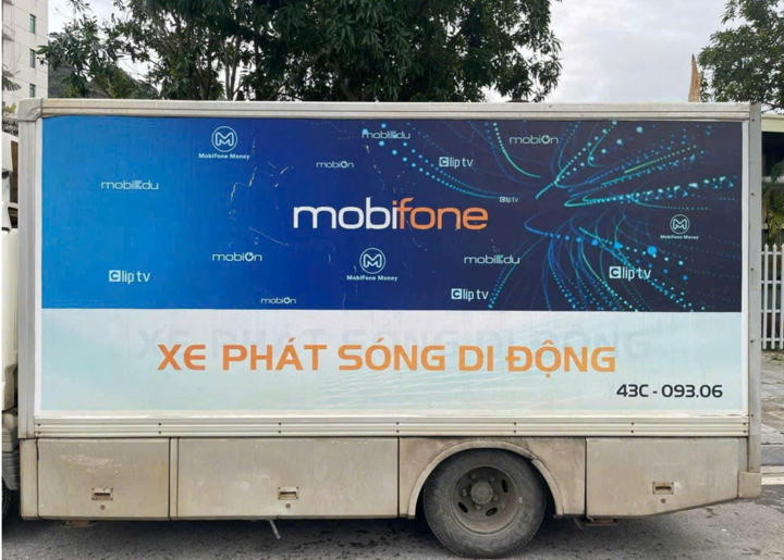 MobiFone nỗ lực hỗ trợ người dân sau bão Yagi