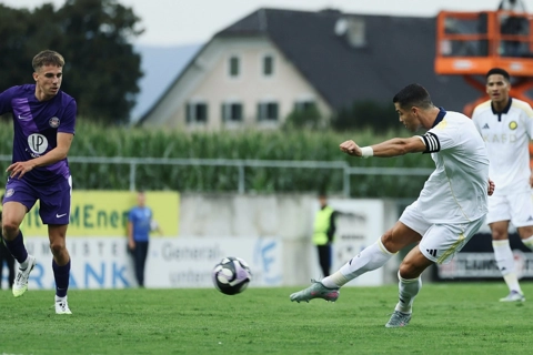 Ronaldo giúp Al Nassr thắng CLB Ligue 1